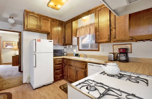 Big Bear Lake Cabin | Cedar Pines Retreat at Big Bear