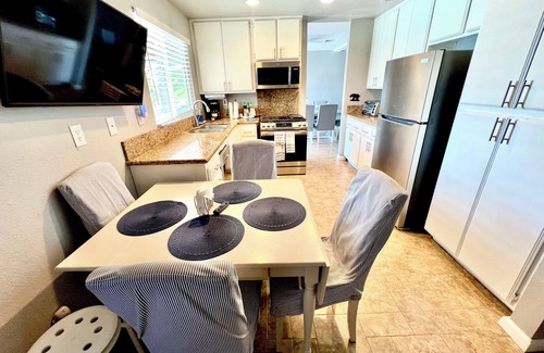 Colton House | Centrally Located- NEAR Ontario International Airport, NOS Center, Toyota Center