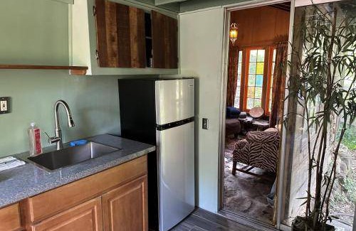 Topanga Ski Chalet | Chalet ∙ 1 bedroom ∙ 2 guests