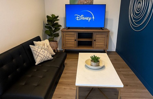 Westminster House | Charming 1-bedroom house in brilliant Westminster with WiFi, AC