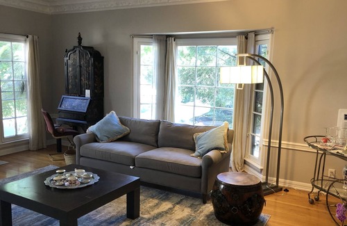 Westwood Apartment | Charming apartment gem in Westwood Village, centrally located private and quiet
