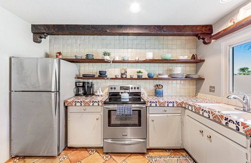 La Quinta Cove House | Charming Spanish-inspired home w/private pool & views - 2BR - #LIC - 067540