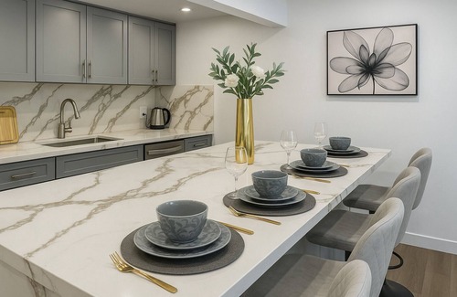 Encino House | Chic 3BR/2BA Home in Encino