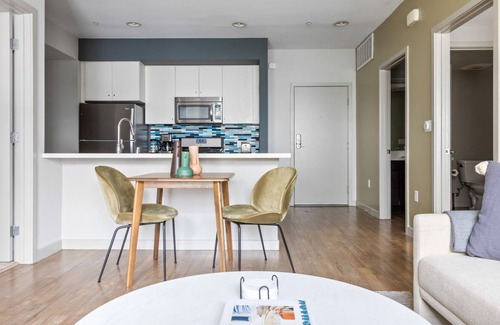 Little Tokyo Apartment | Chic Downtown 2BR w/ Pool, W/D & Gym, near 7th St Metro, by Blueground