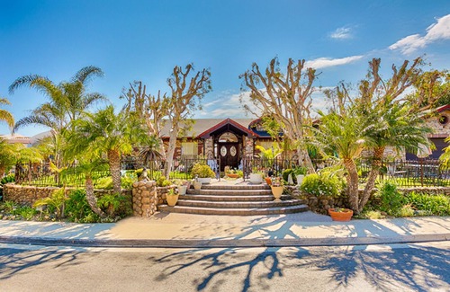 San Clemente House | CHRISTMAS BLOWOUT SPECIAL Dec-Jan ~ 599 wkdy/699 wknd ~No other discounts apply!