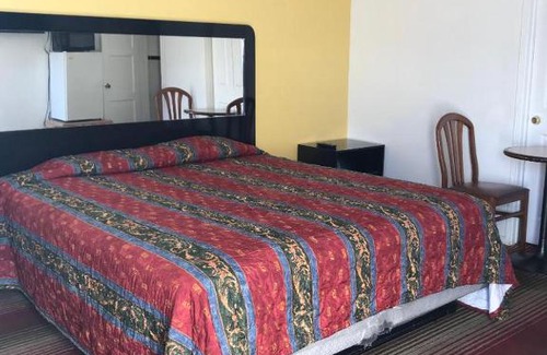 Van Nuys Hotel | CINEMA MOTEL