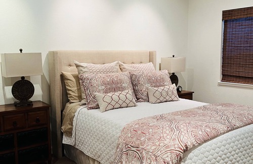 Valle Lindo Apartment | City lights landscape high-end mansion