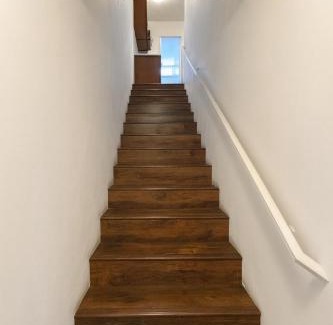 Mid-City House | Coastal Comfort Homestay in Santa Monica