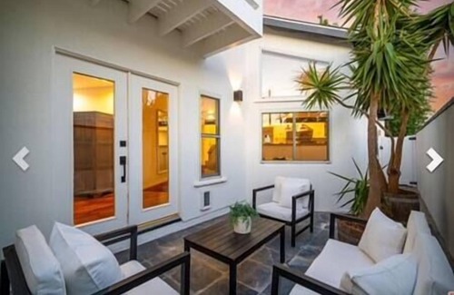 Playa Del Rey House | Coastal LA Retreat - Huge & Amazing Floor Plan