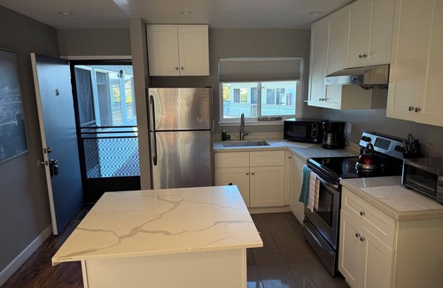 Belmont Apartment | Come stay at our cozy rare find 1-bedroom apartment in Belmont