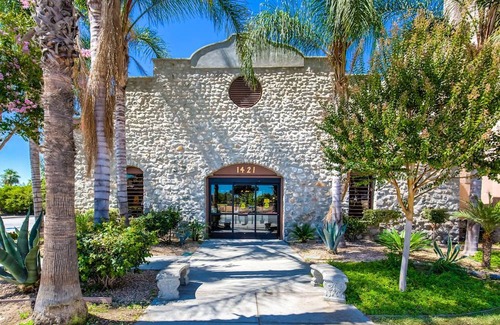 Westmont Hotel | Comfort Inn Pomona Near FairPlex