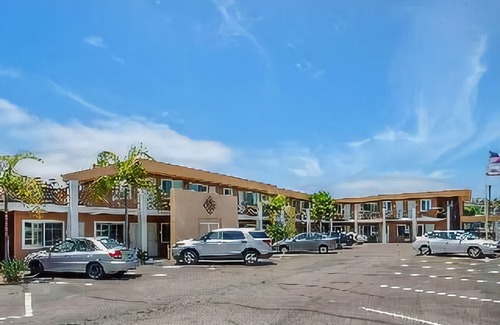 Roseville - Fleet Ridge Hotel | Comfort Inn San Diego Airport at The Harbor