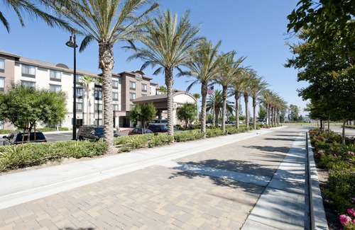 Ontario Hotel | Country Inn & Suites by Radisson, Ontario at Ontario Mills, CA