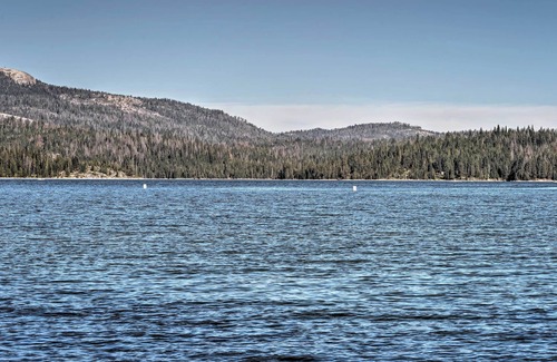 West Village Cabin | Cozy Choice Wood Cabin- 5 Minutes from Shaver Lake
