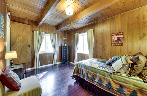 Cedar Glen Cabin | Cozy Lake Arrowhead Cabin w/ Hot Tub & Deck!