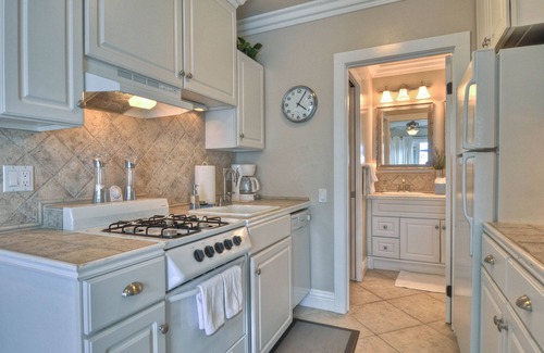 San Clemente Condo | Cozy ocean-view condo near town & beach with full kitchen