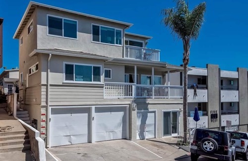 San Clemente Condo | Cozy ocean-view condo near town & beach with full kitchen