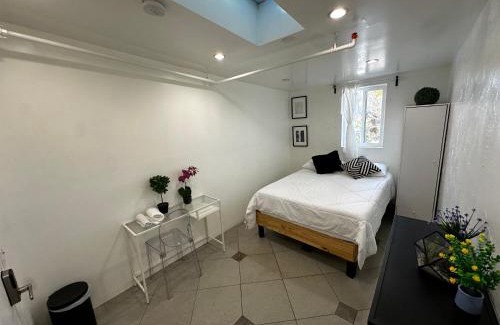 Park West Hostel | Culver City Hostel