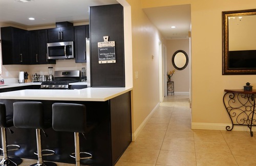 Cathedral City House | Desert Oasis Getaway