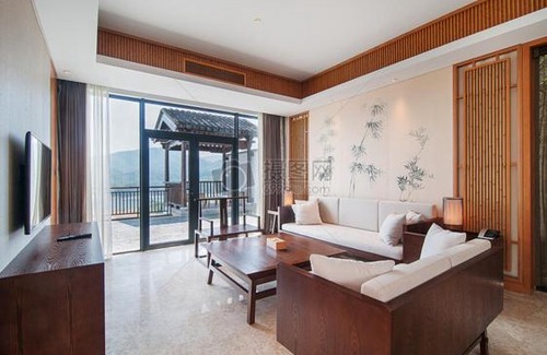 Monterey Park Apartment | ding