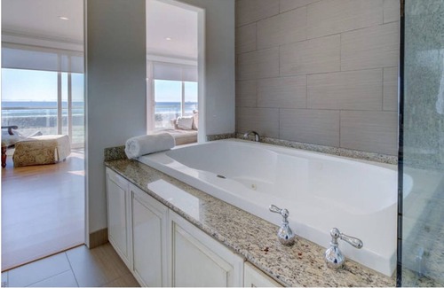 Sunset Beach House | Directly on the Sand - Beachfront Home in Sunset Beach CA