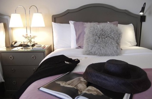 East Hollywood House | Discover Downtown Hollywood! 3 Pet-friendly Rooms, Outdoor Pool, Parking