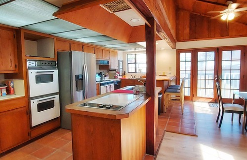 Westminster House | Disney&Socal Beaches, MidwayCity With 3 beds and 2 baths