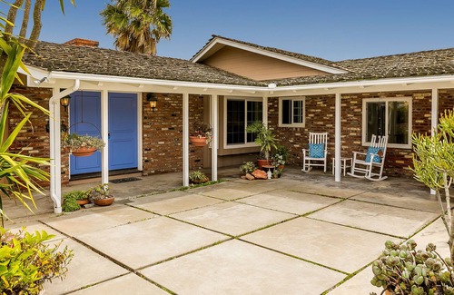 Roseville - Fleet Ridge House | Dog-Friendly Home w/Private Hot Tub, Furnished Deck, Gas Grill, Water Views