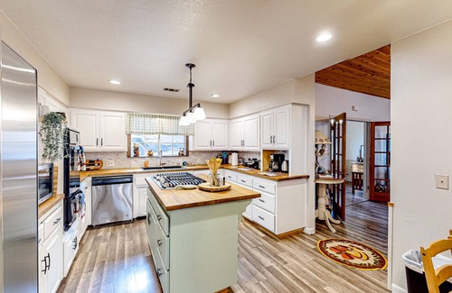 Crestline House | Dog-friendly water-view home near Lake Gregory with game room, fireplace, grill