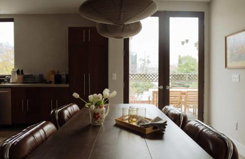 West Hollywood Bed & Breakfast | Dreamy Mid-Century Modern Pad