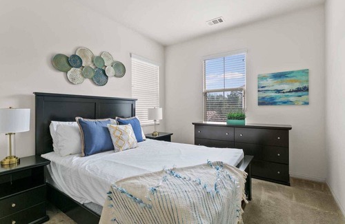 Portola Springs House | Elegancy Acme on Bright Poppy