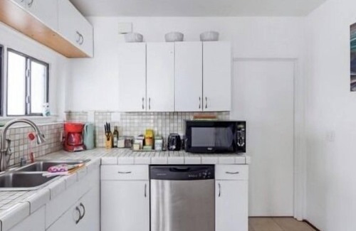 Ocean Park House | Explore Venice Beach, Just Steps From Sand!