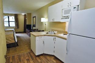 Delthorne Hotel | Extended Stay America Suites - Los Angeles - Torrance Blvd