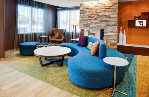 Hollister Hotel | Fairfield Inn & Suites by Marriott Hollister