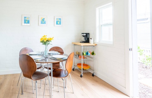 Cardiff-by-the-Sea House | Fall Specials! Ocean View Rooftop Deck + Walk to Beach
