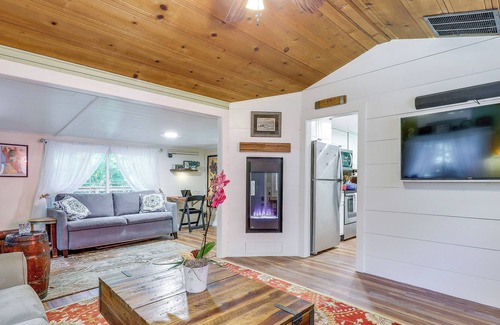 Hacienda Cottage | Forestville Vacation Rental w/ Russian River Views