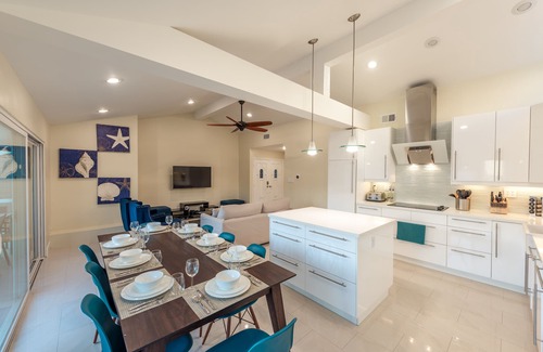 Santa Ana Heights Condo | Four Bedroom Condo One Street From The Sand with AC!
