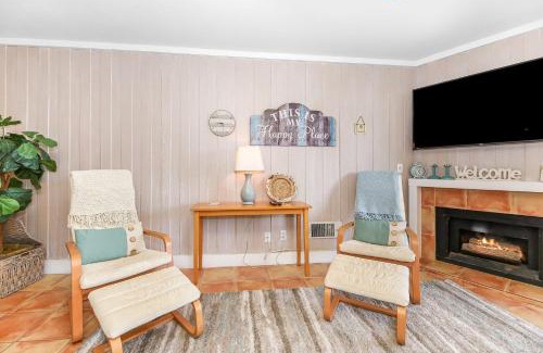 Townsite House | G222 - Paradise Found