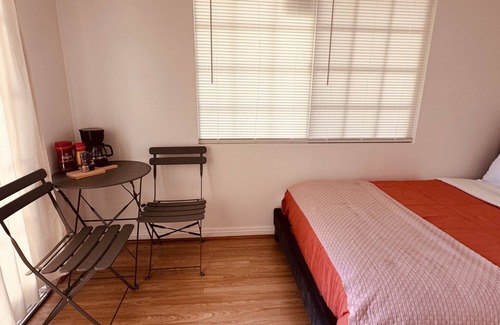 Hacienda Heights Apartment | Gateway to Adventure | Private Entrance & Bath