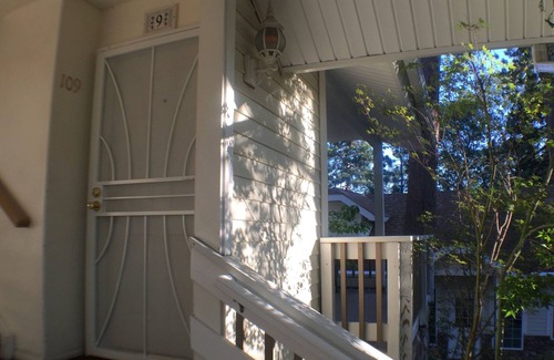Running Springs House | Giant Oaks Lodge - 3 Bed Spa Lodge 109