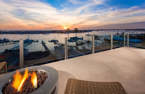 Corona del Mar House | Gorgeous Spanish-style Home with Stunning Ocean Views. New Stil™ jacuzzi!