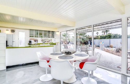 Racquet Club Estates House | Great Memories Happen Here - Family , Fun , Pool & Sun