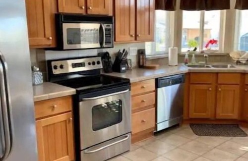 Needles House | Havasu Lake CA -3 bed, 2 bath Amazing get away