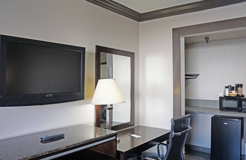Hawthorne Hotel | Hawthorne Plaza Inn