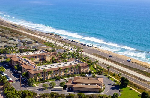 Carlsbad Hotel | Hilton Garden Inn Carlsbad Beach