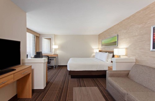 Valle Lindo Hotel | Holiday Inn Diamond Bar - Pomona, an IHG Hotel