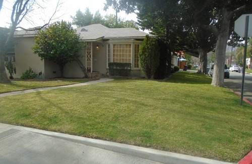 Riverside Rancho House | Hollywood Adjacent, Freeway close to everything