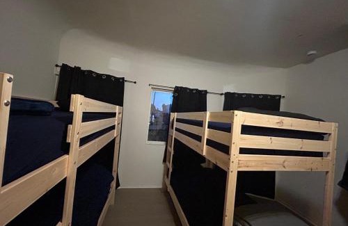 Little Armenia Hostel | Hollywood Home
