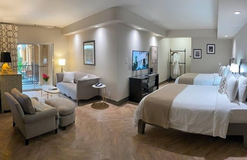 East Hollywood Hotel | Hollywood Hotel