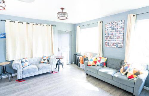Point Loma Heights Hostel | Hostel ∙ 2 guests